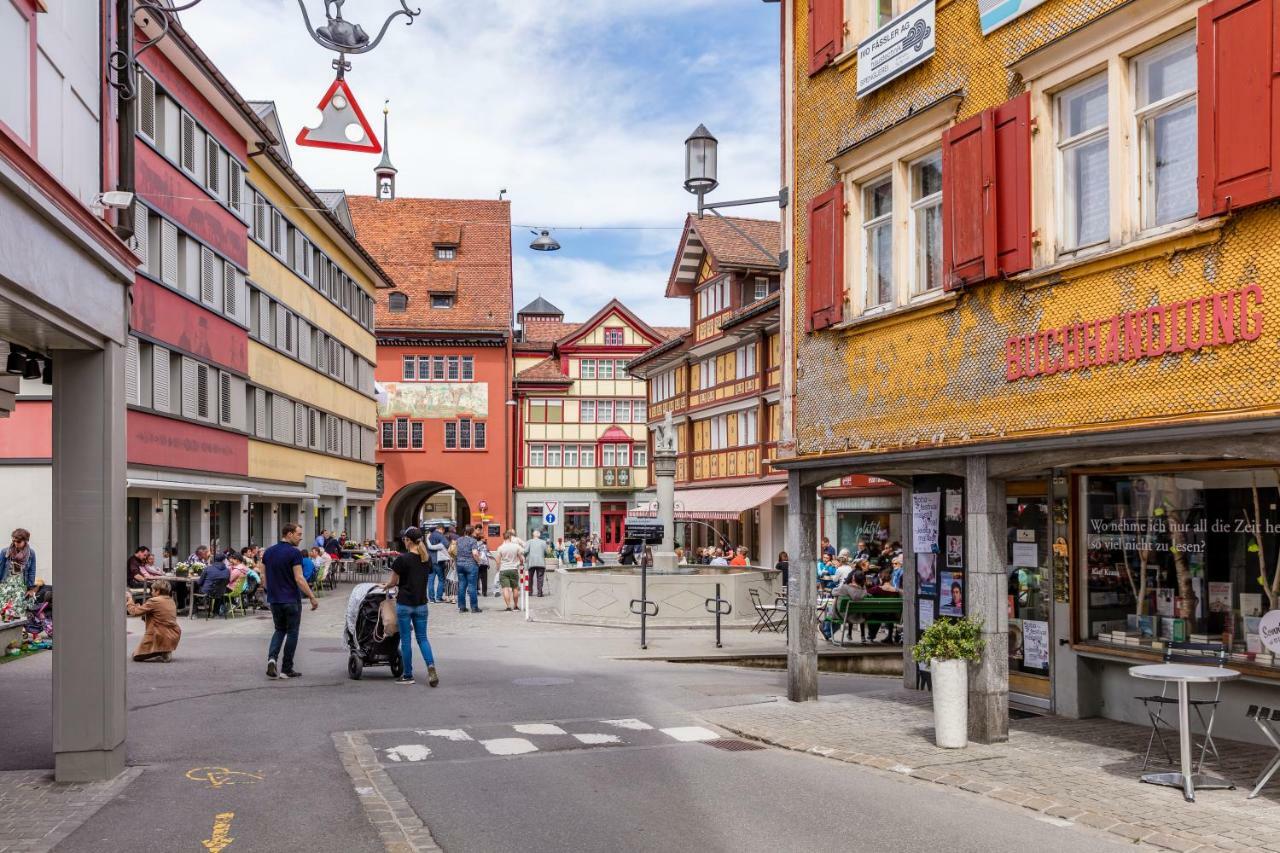 Neuhof Gaeste-& Schokohaus Bed & Breakfast Appenzell Exterior photo